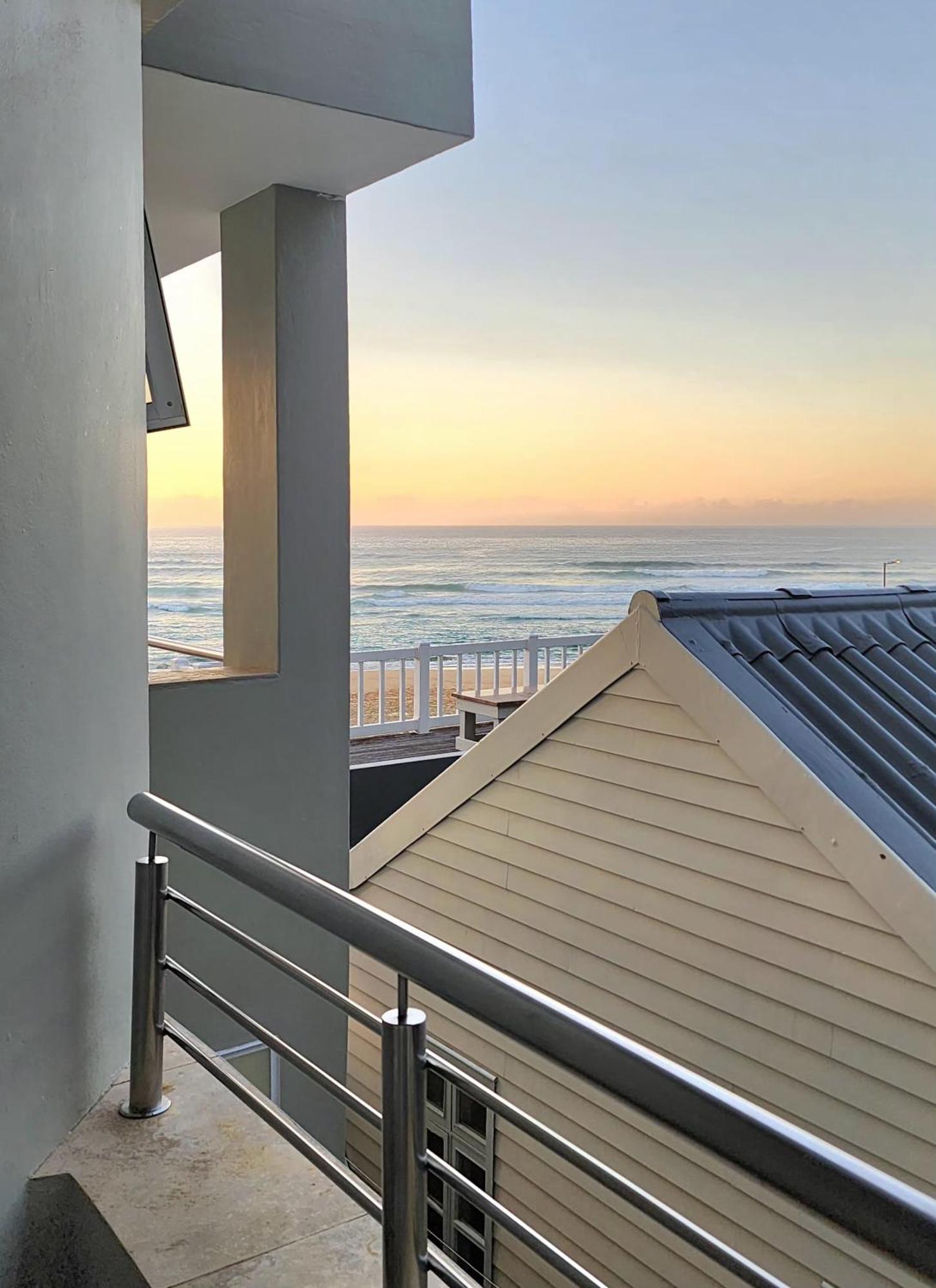 Waves Of Grace Seafront Villa Herolds Bay Eksteriør bilde